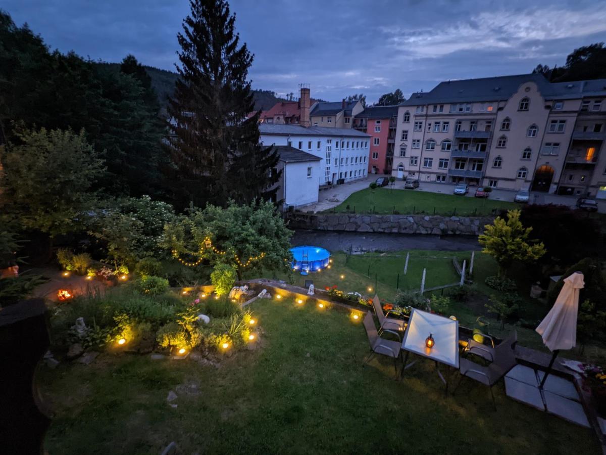 Urlaubstraum Mit Pool, Terrasse & Fluss Im Garten - Ut Apartamento Sebnitz Exterior foto